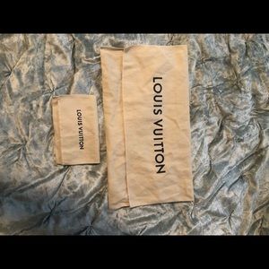 Set of 2 lv dust bags